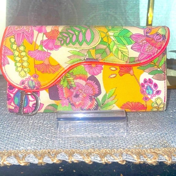 Christian Dior Limited Edition floral canvas and pink lambskin leather bifold - Picture 1 of 7